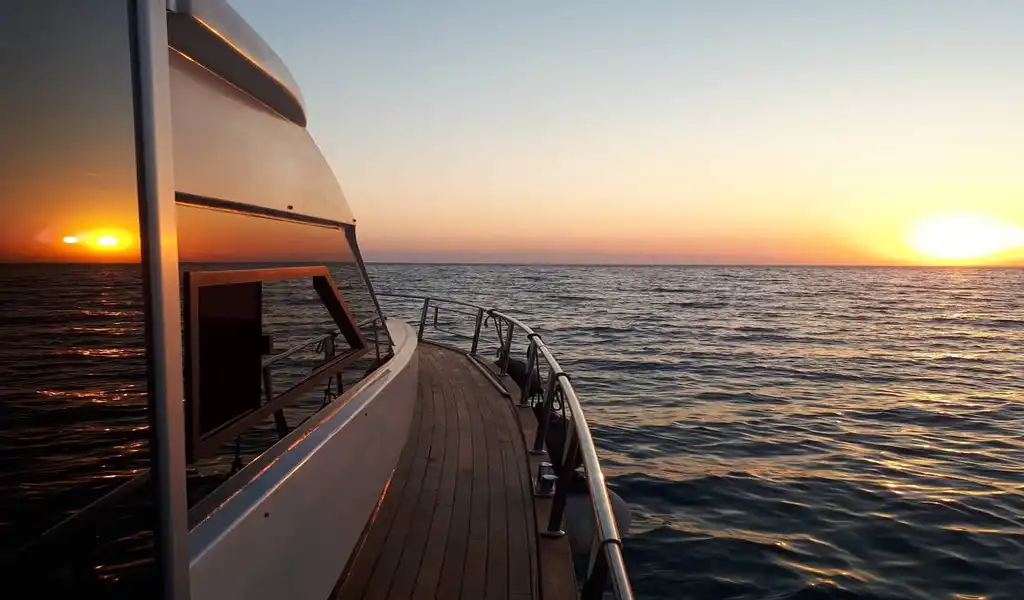 YACHT SİDE-2
